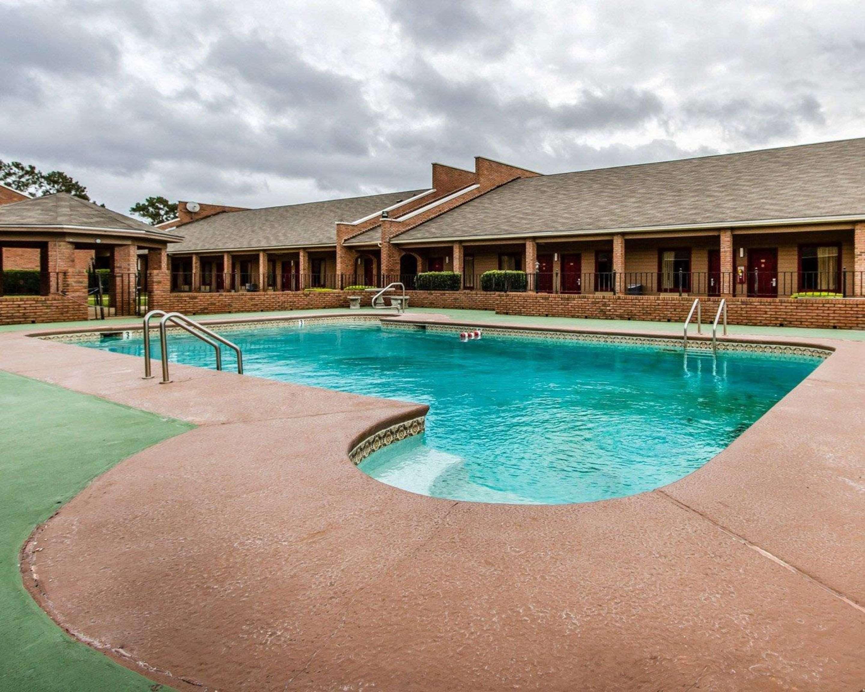 Econo Lodge Inn&Suites Enterprise Esterno foto