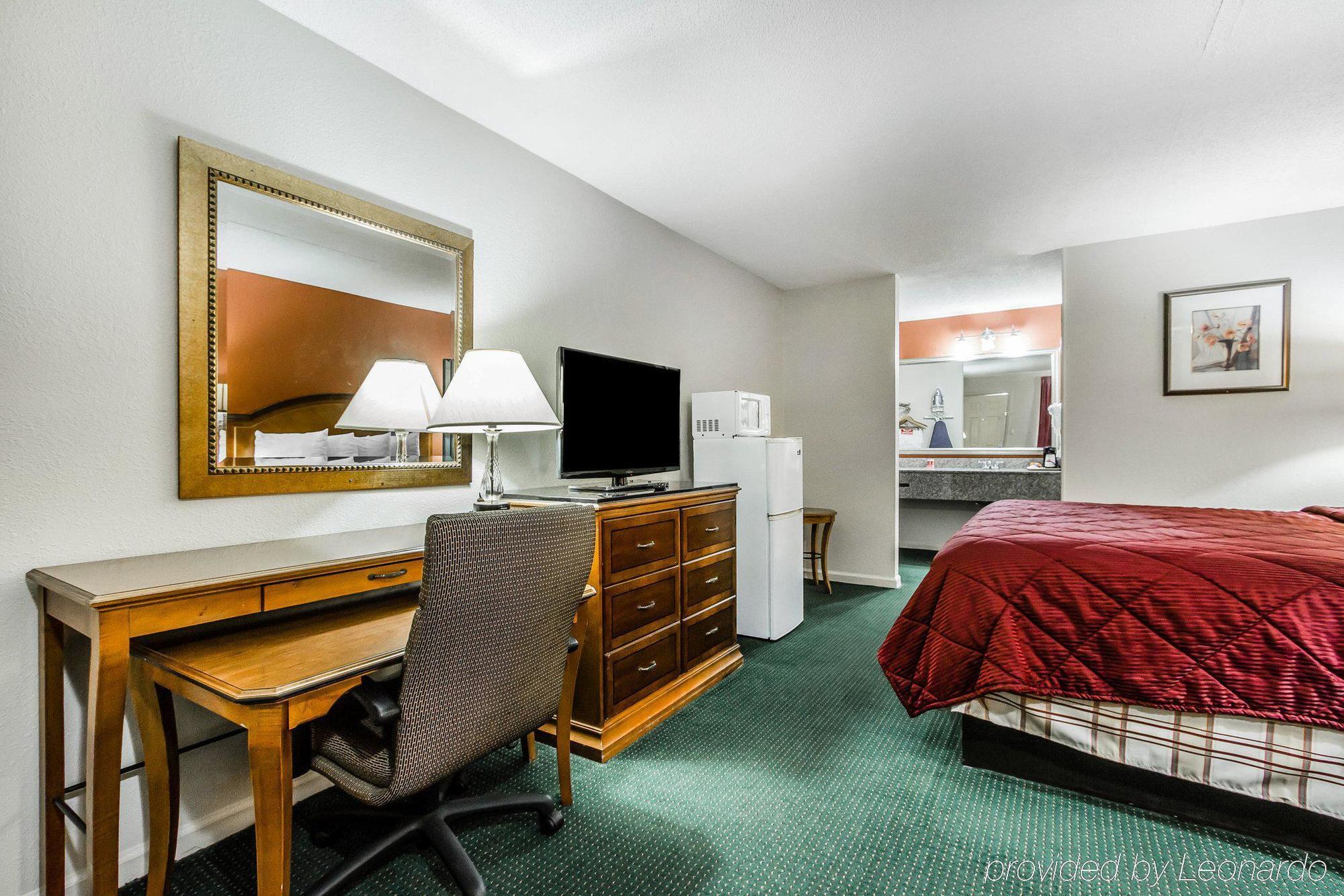 Econo Lodge Inn&Suites Enterprise Esterno foto