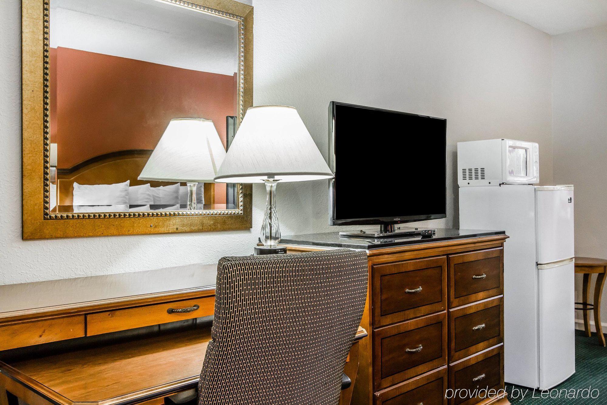Econo Lodge Inn&Suites Enterprise Esterno foto